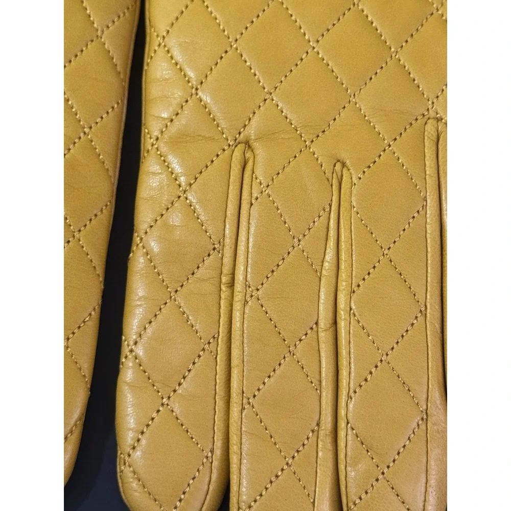 Coach Yellow Leather Quilted Bow Heart Wool Lined Gloves Size 8